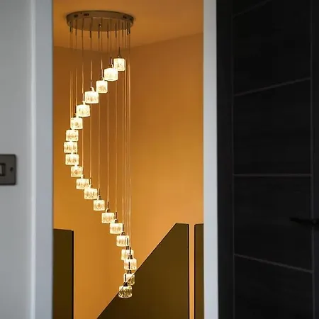Modern And Luxury House Holiday home